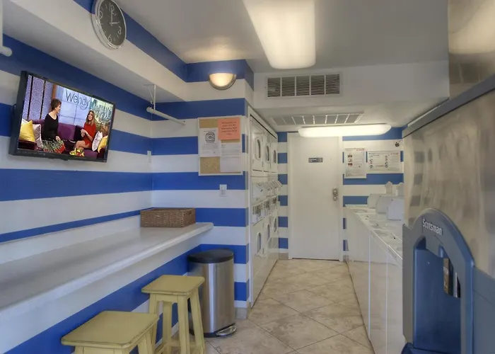 Apartment 235 Fully Furnished 1br Suite-outdoor Pool