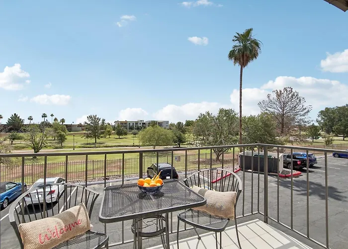 235 Fully Furnished 1br Suite-outdoor Pool Apartment Scottsdale